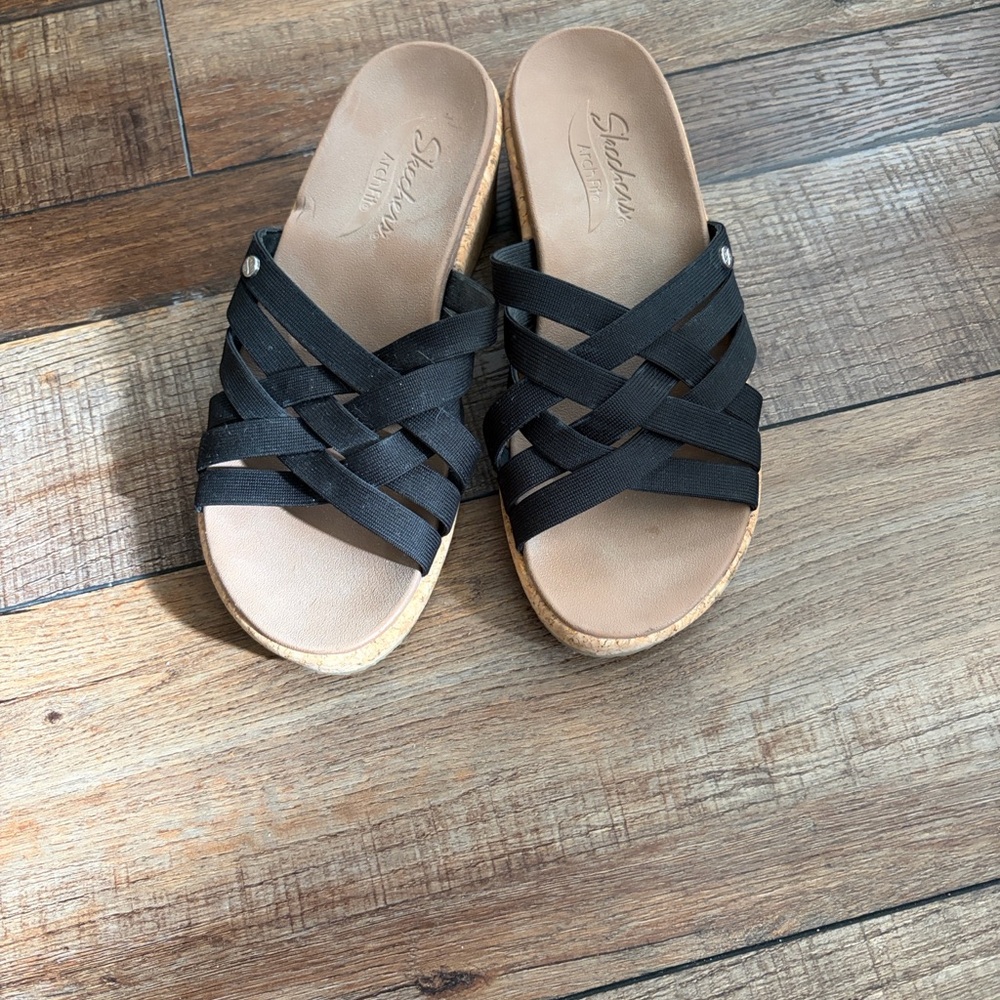 Skechers Women's Black and Tan Sandals